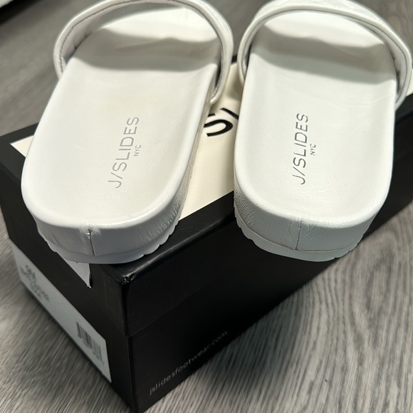 New in Box White Leather J/Slides Edge Slide Sandals Size 9 - Picture 5 of 8